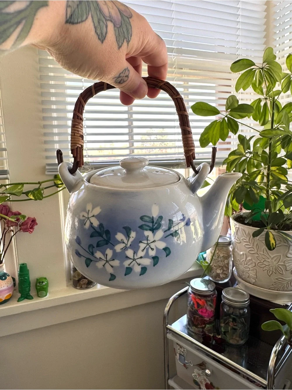 Kagetsu Blue and White Ceramic Teapot. NWT and Never Used.